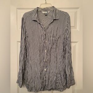 Old Navy The Classic Shirt - Blue/Gray and White Stripe